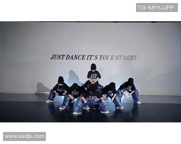 重庆街舞队在全国街舞状态排名中创下新高引发热议 重庆街舞队在全国街舞状态排名中创下新高引发热议